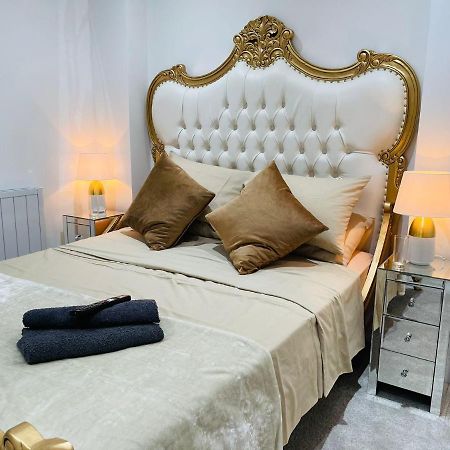 Апартаменти Salt Hill Windsor Legoland Eton Heathrow Luxury 2 Bed 1 Bath Free Parking Слау Екстер'єр фото