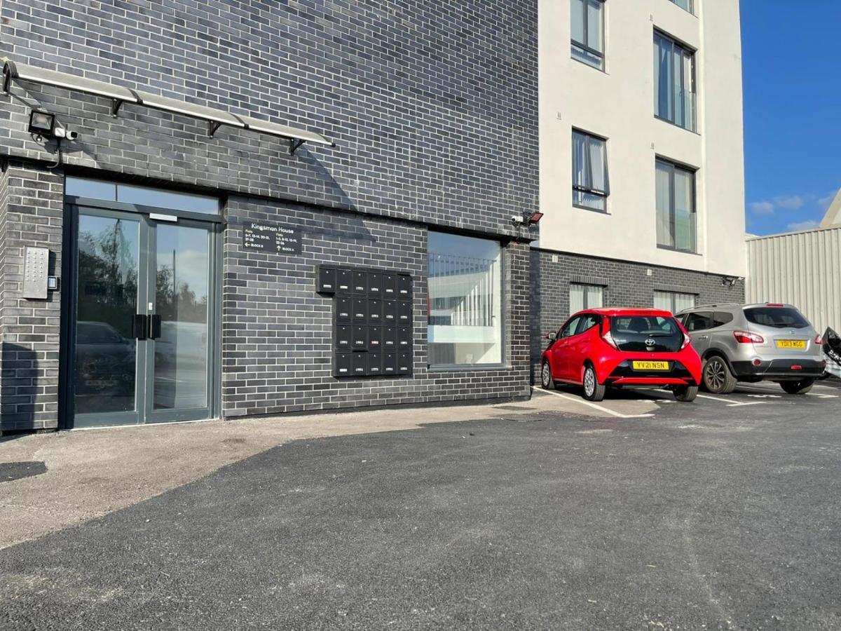 Апартаменти Salt Hill Windsor Legoland Eton Heathrow Luxury 2 Bed 1 Bath Free Parking Слау Екстер'єр фото